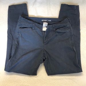 Old Navy skinny chino in blue